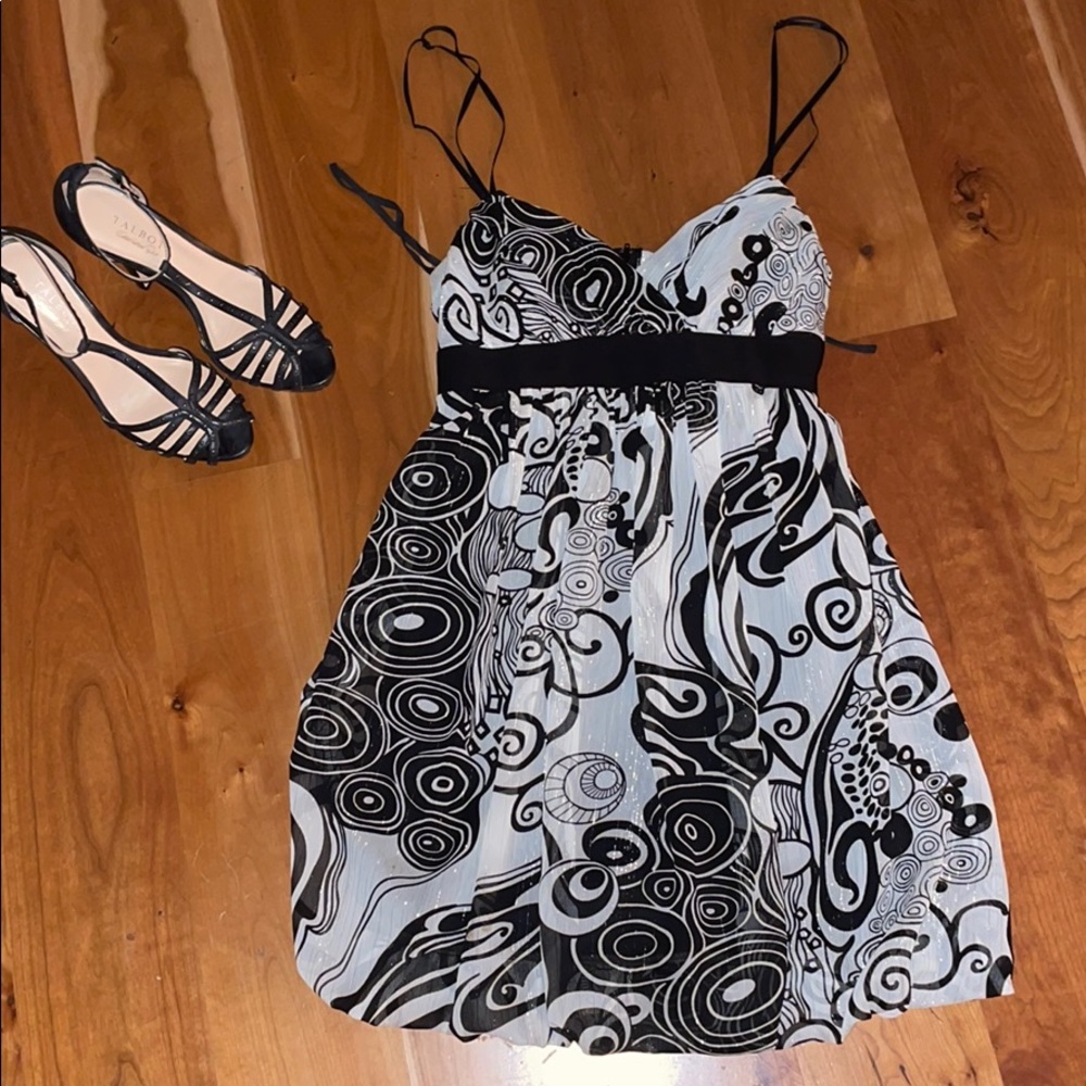 Strapless dress